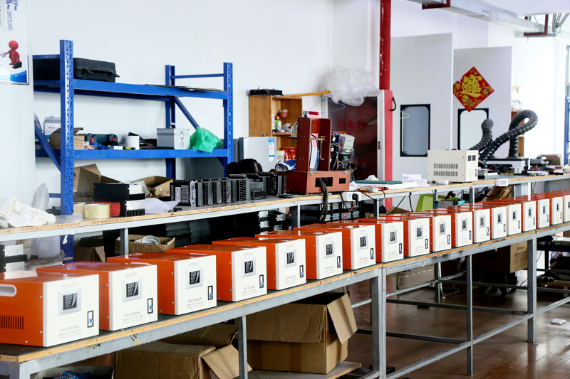 創(chuàng)穩(wěn)電氣 高精度交流穩(wěn)壓器 工廠實(shí)拍現(xiàn)場(chǎng) 創(chuàng)穩(wěn)電氣 高精度交流穩(wěn)壓器 工廠實(shí)拍現(xiàn)場(chǎng)